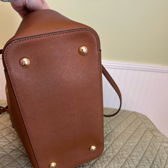 Michael Kors purse - Picture 4 of 4